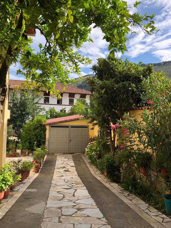 Villa Garden Berat Exterior photo